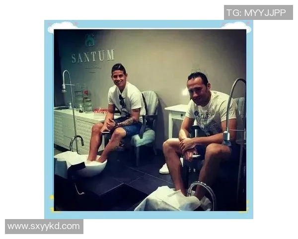 足球明星与搞笑明星的趣味瞬间大集合让你捧腹大笑的精彩图片分享