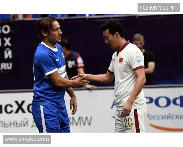 马明宇同期的足球明星有哪些值得关注的传奇人物与他们的成就分析